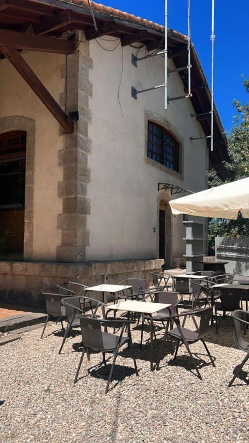 Albergue & Cafeteria Via De La Plata Hervás Eksteriør billede